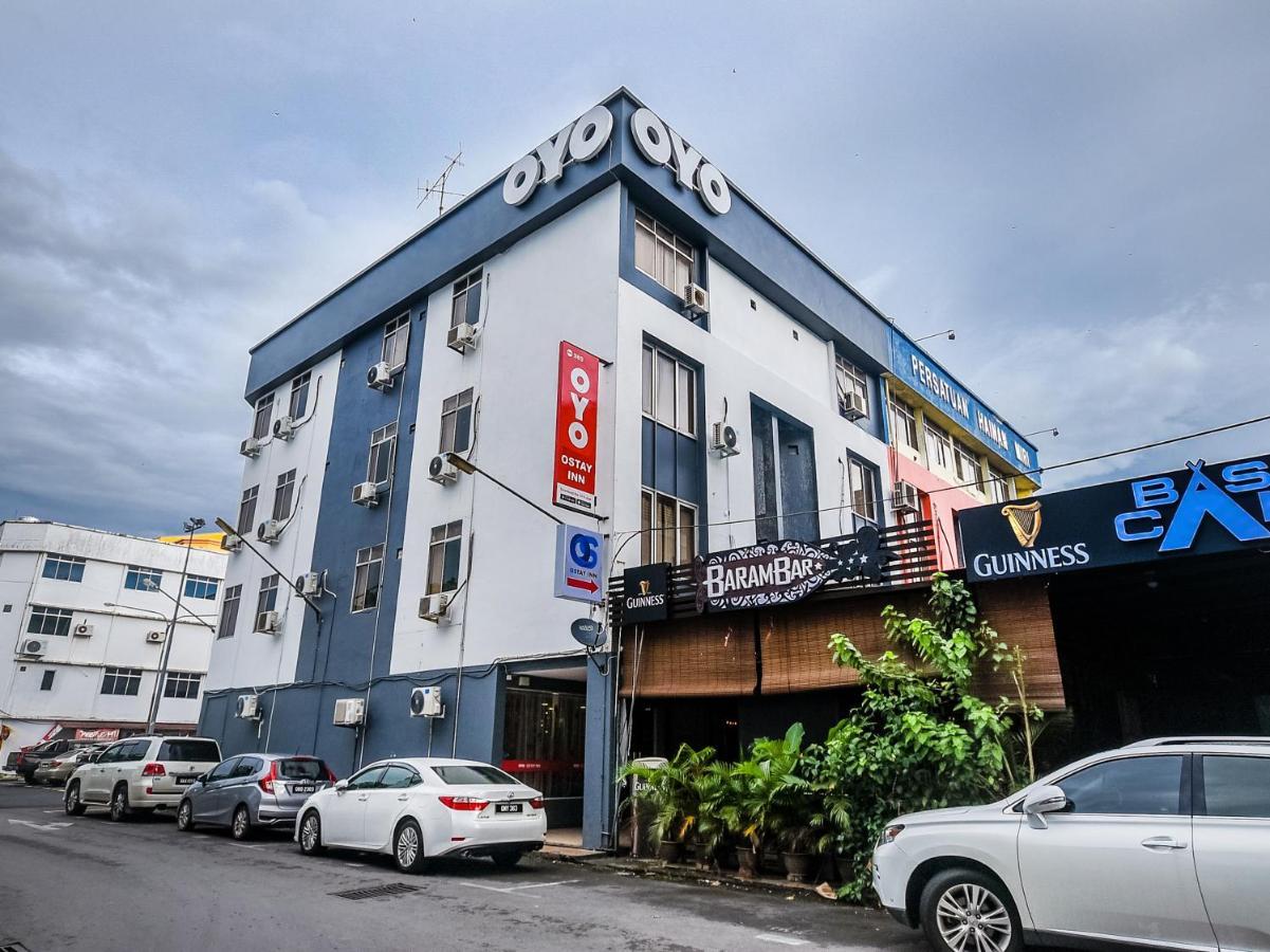 Oyo 989 Ostay Inn Miri Bagian luar foto